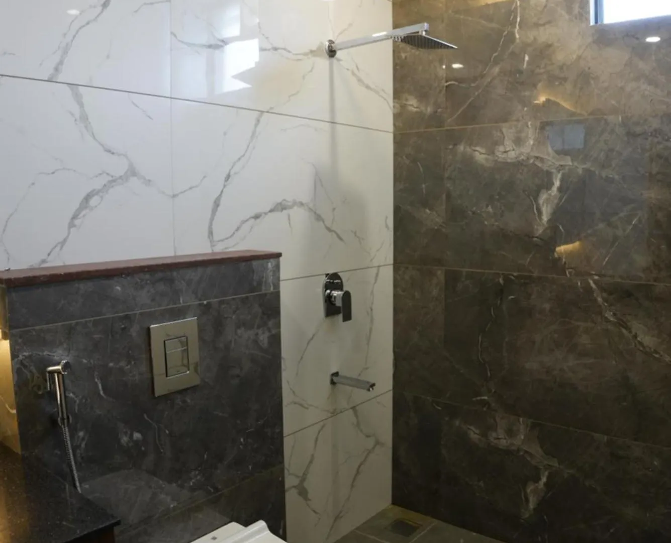 Hotel Royal Holidays & Stays Pattambi